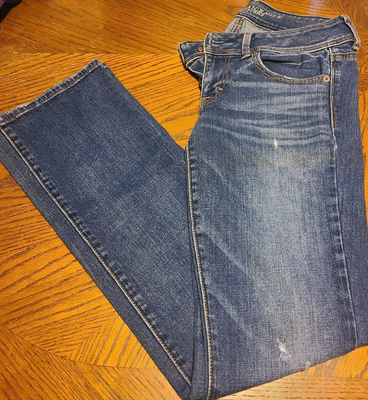 Popular American Eagle womens kick boot jeans Size 4 pc