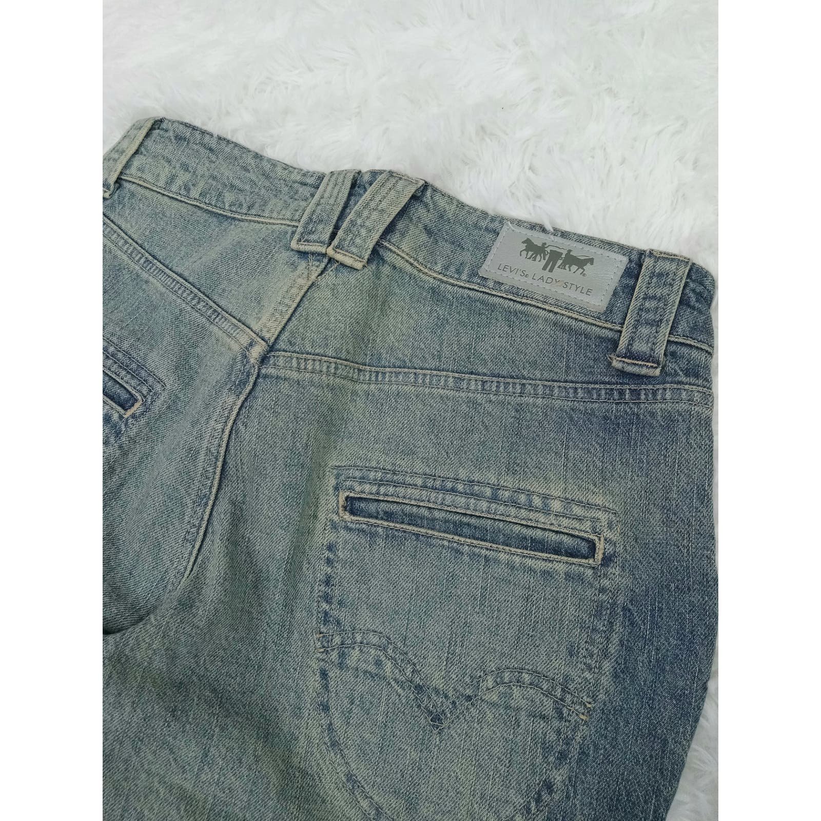 Promotions  Levi´s LADYSTYLE VTG 90´s 598 Low Rise Boot cut Jeans Women´s Size 33 MYUtLD9fs Great