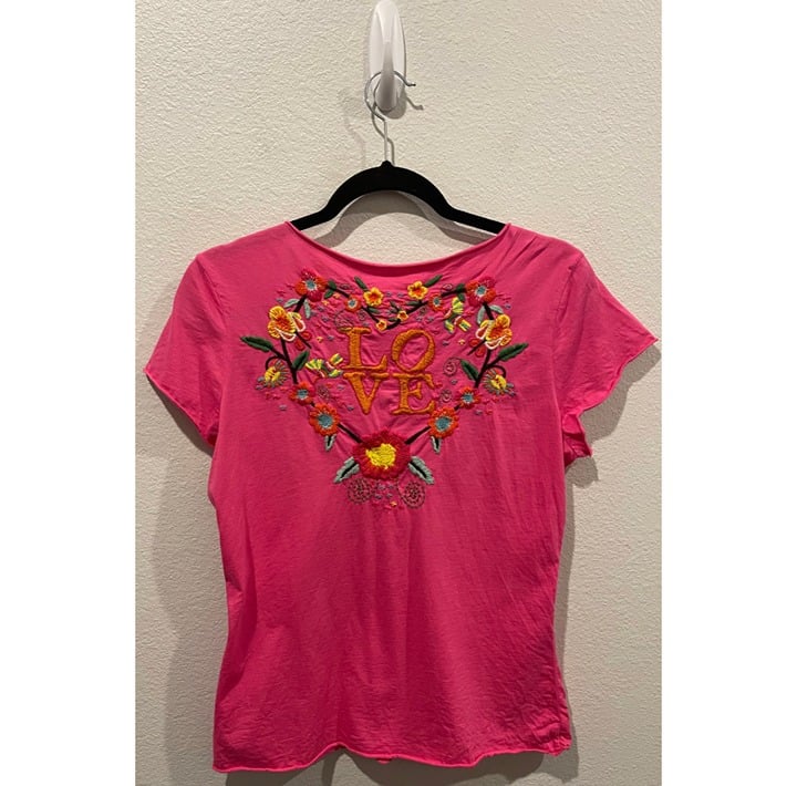 Exclusive JWLA Love Embroidered Flowers Bird Short Sleeve V-Neck Pink Blouse pRYdhVykA Online Exclusive