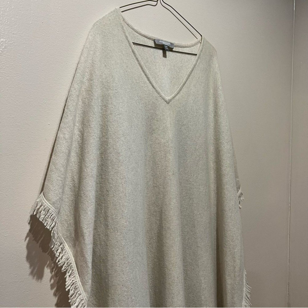 Exclusive Neiman Marcus Cashmere Fringed Poncho Shawl Size M 100% Cashmere gNtIneo44 Online Exclusive