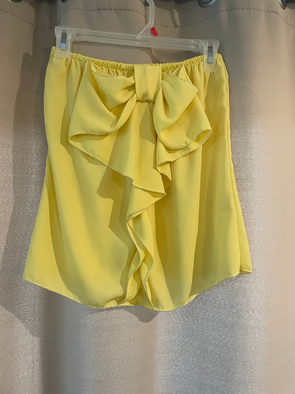 Affordable Women’s Yellow Strapless Blouse PlSunu4x8 on