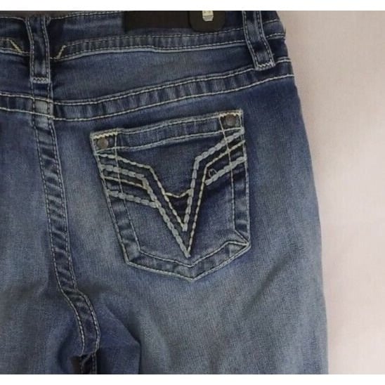 Elegant Vigoss Distressed Whiskered Embroidered Capri Jeans Size 10 KJvGwKEuC for sale