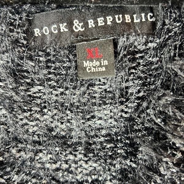Popular Rock & Republic V-Neck Long Sleeve Eyelash Trim Sweater. Black. Size XL kvvO9bF2X New Style