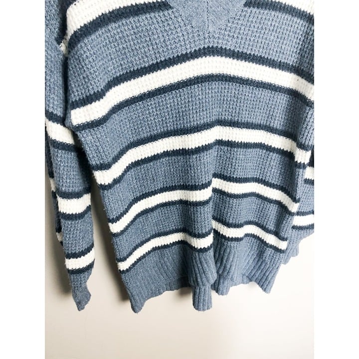 save up to 70% American Eagle Oversized V Neck Striped Sweater Blue White Womens XS iJ3QcvbUZ Cool