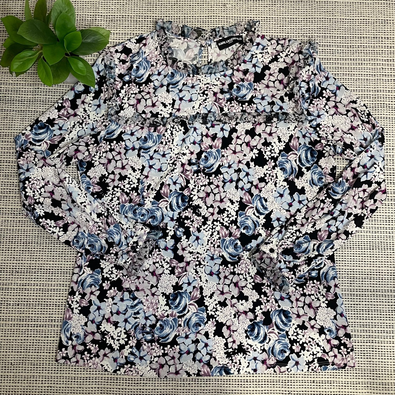 high discount Karl lagerfeld floral long sleeve blouse 