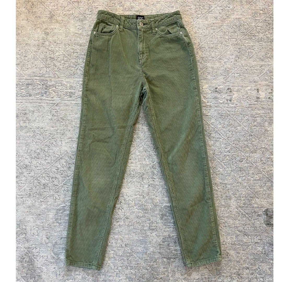 where to buy  BDG Urban Outfitters Green Corduroy Mom Jeans High Rise Size 26 Women pJUdIjUuV Hot Sale
