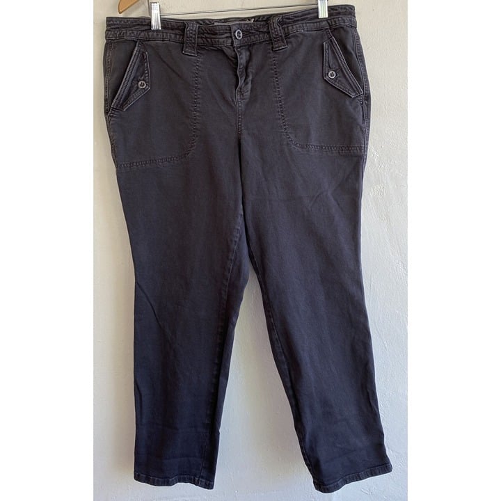 Authentic Torrid Denim Jeans Women´s Size 16 Faded