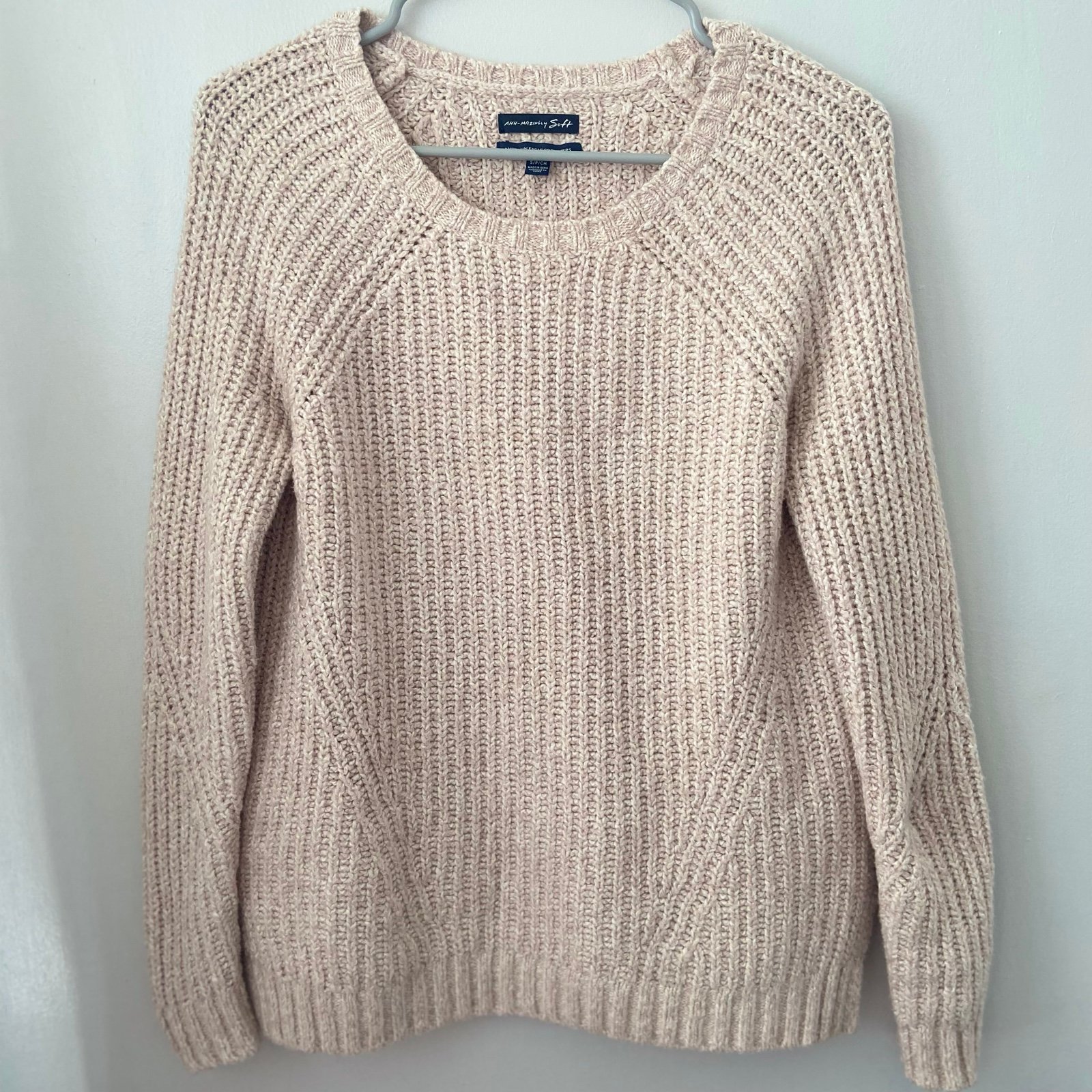 save up to 70% American eagle light pink knit oversized