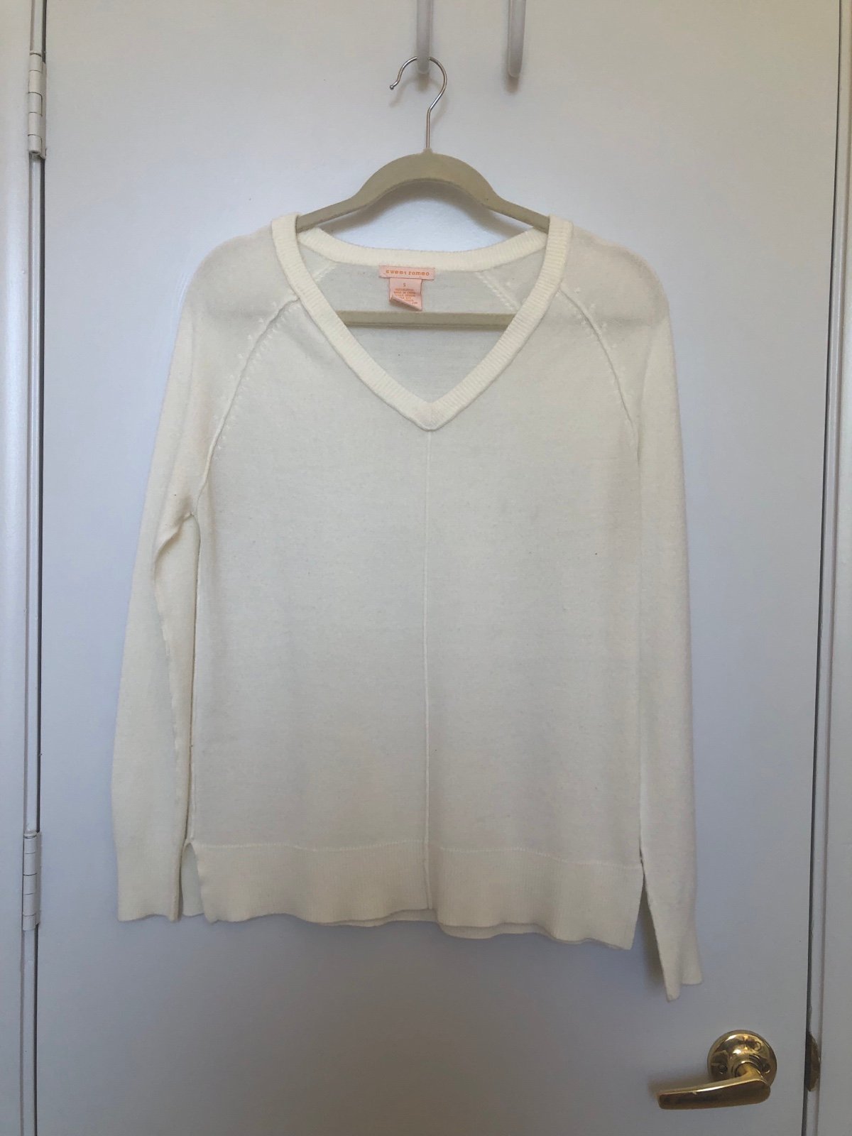 Authentic Lightweight White Sweater ItymGqeNx Counter G