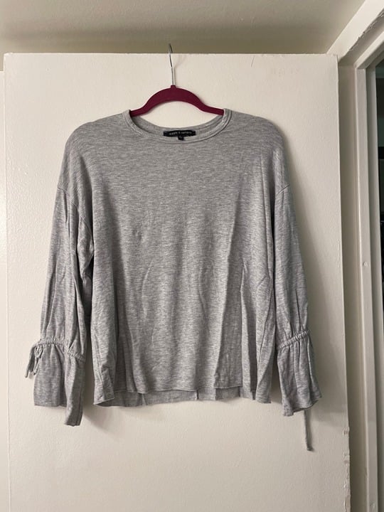 Custom Supply & Demand Women´s Grey Flare Sleeve Knit Top Size Small kmIJRGx9L New Style