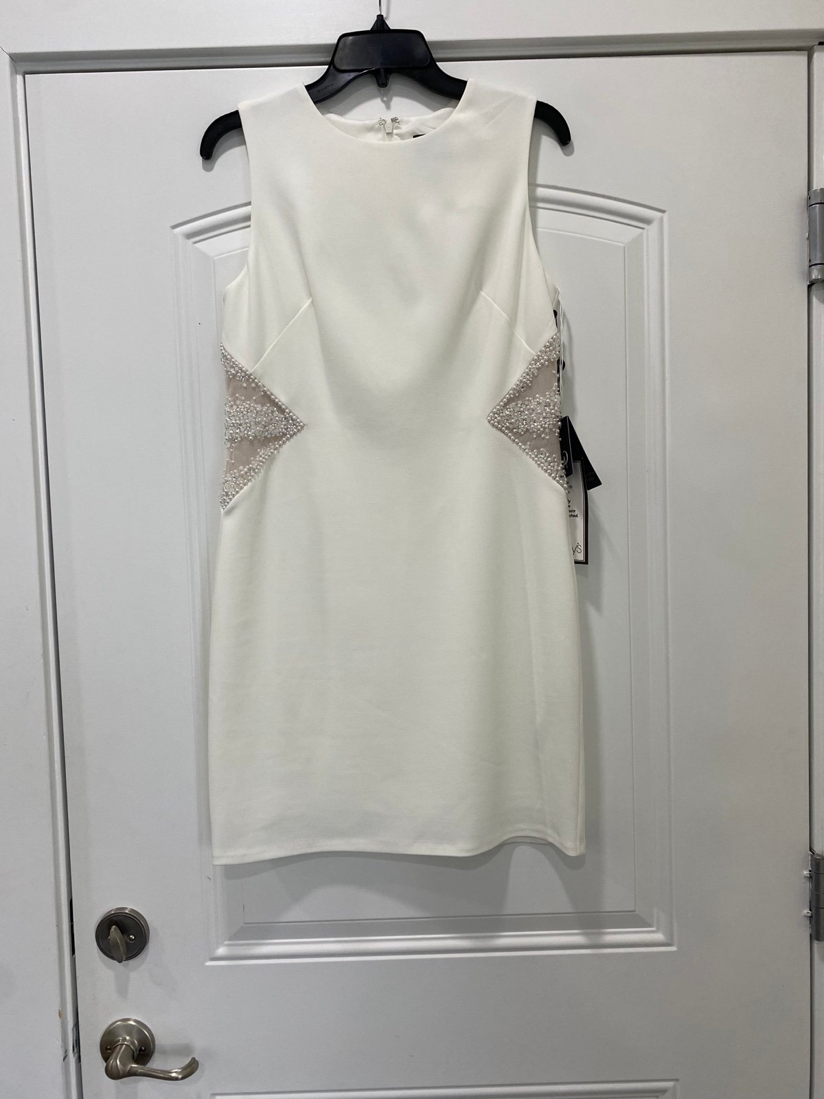 Great Women’s Adrianna Papell White Dress; Size 8; NWT NEVER WORN GZ8WemMCk New Style