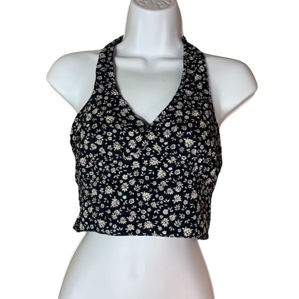 Stylish American Eagle flower print cropped halter top 