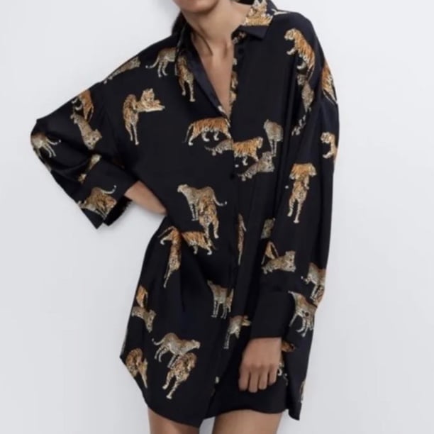 Popular Zara size M black leopard print satin shirt dre