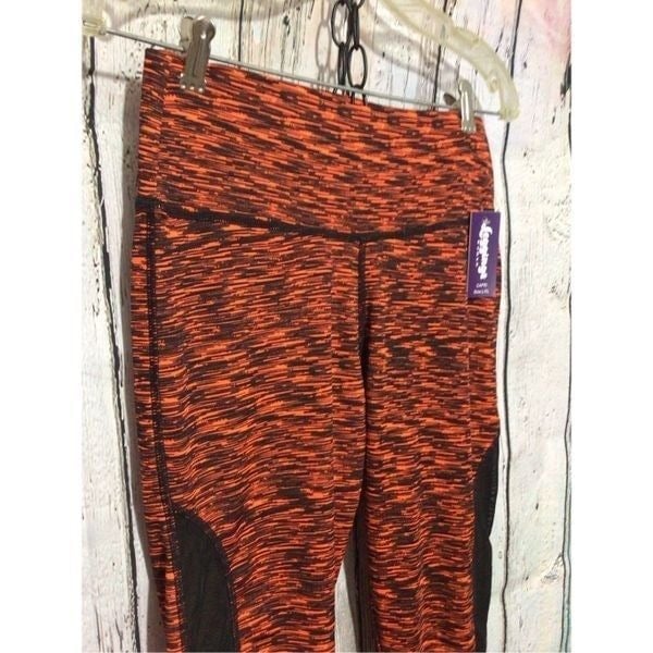 large discount NWT Leggings World Capri Size L/XL Activewear Pant Orange Black IY8ZNoRDN US Sale