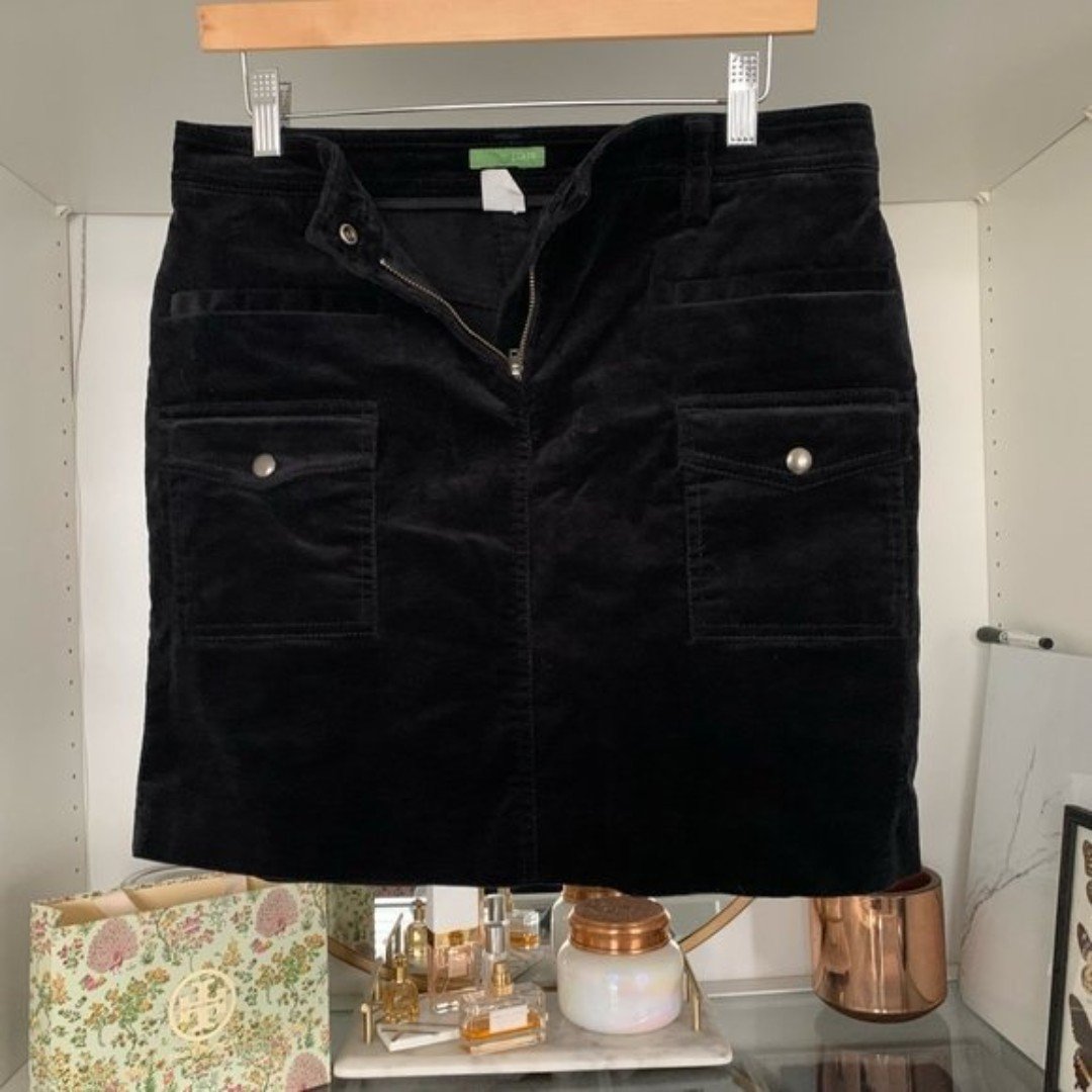 good price J Crew Sz 8 Black Corduroy Button front Mini Skirt with Pockets H3SEcKIMr Outlet Store