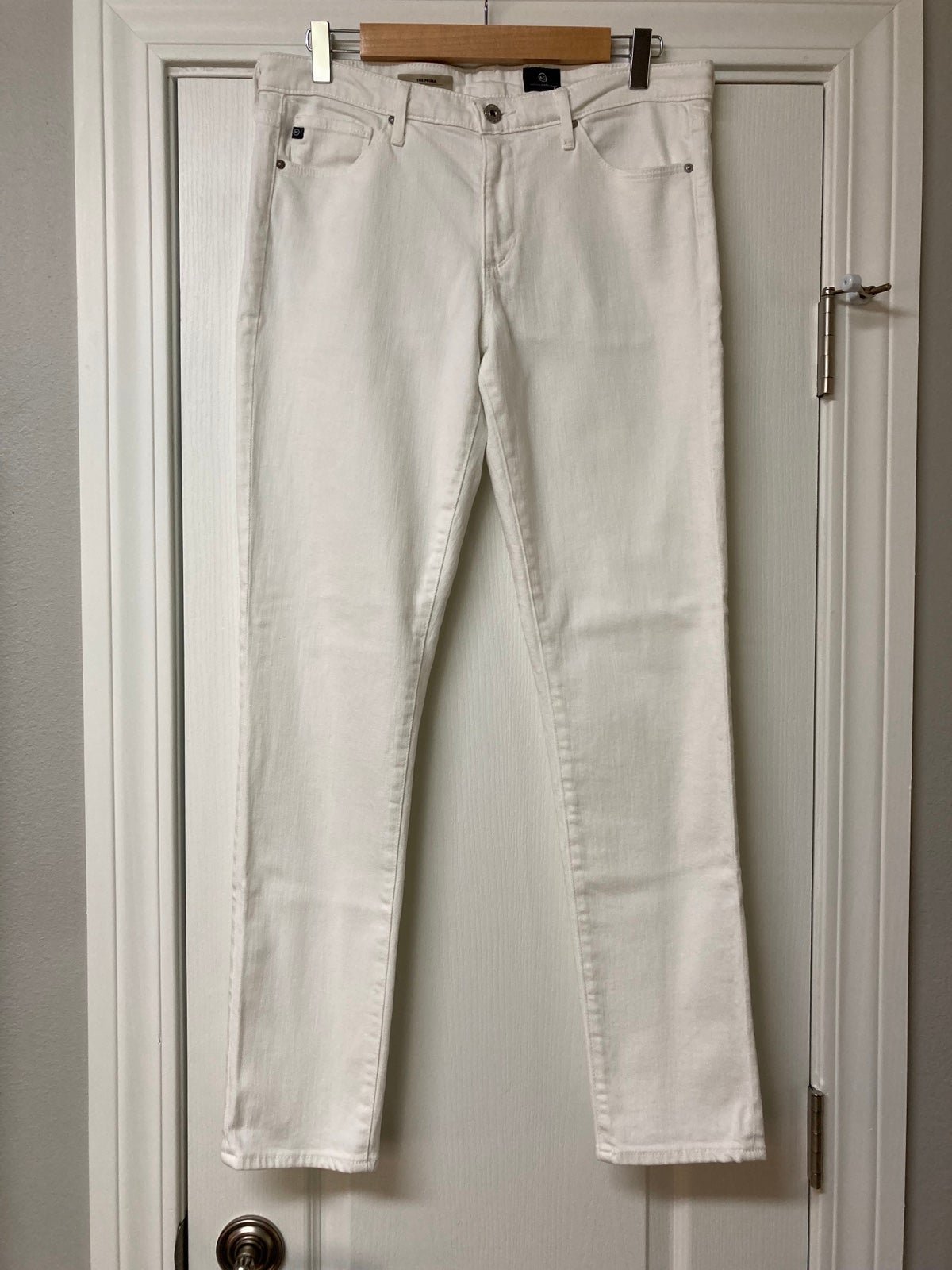 large selection AG Prima Skinny Cut White Jeans size 31