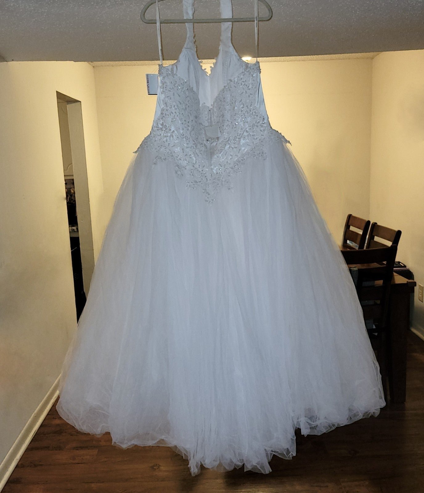 large discount David´s Bridal White Satin Wedding Dress Size 18/ Beaded Bodice / Never Worn HLWV01UGm High Quaity
