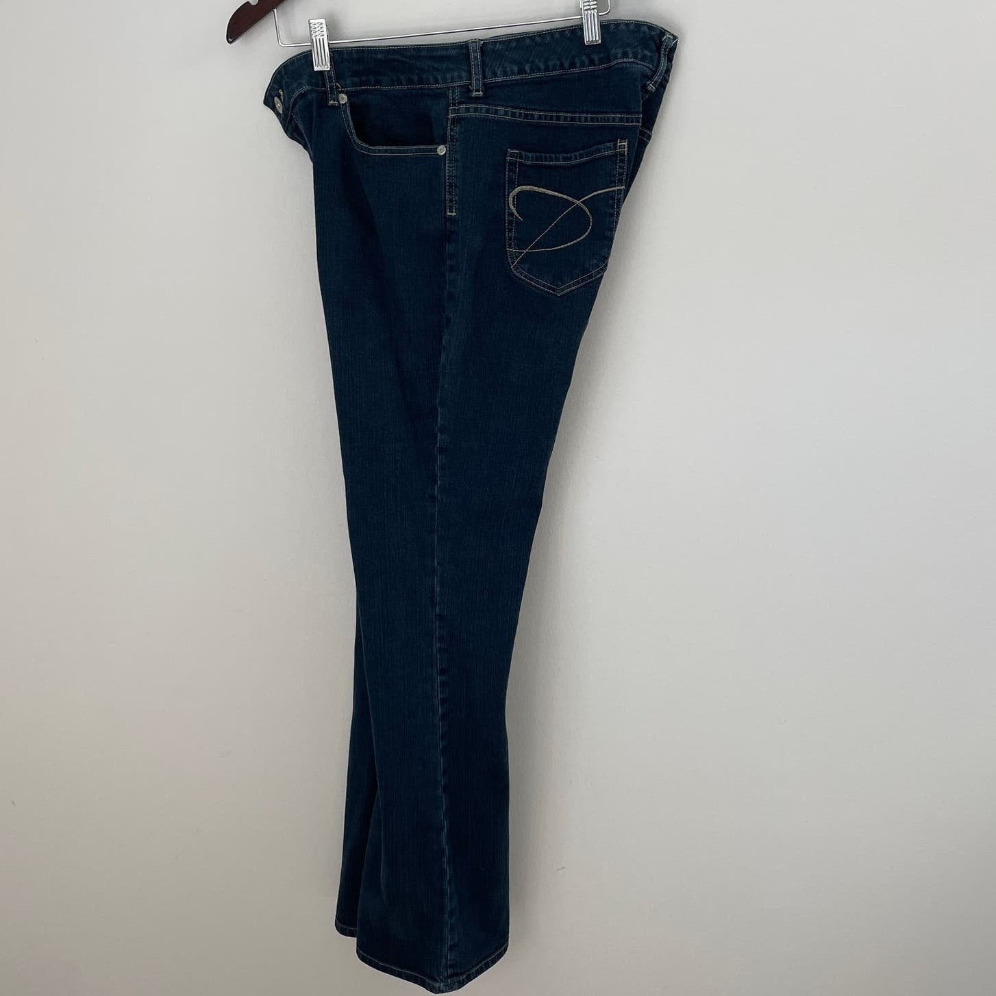 Authentic CHICO´S Platinum Boot Cut Denim Jeans Dark Wash Chico´s Size 2 or US L or 12 fixQBrysH Outlet Store