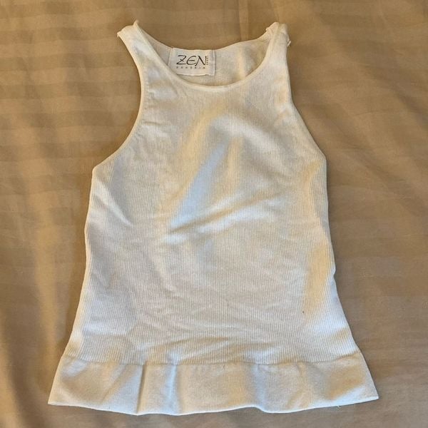 Personality Danskin Zen Sport Thin Ribbed Racerback Tank Top. Off white. Size Small. FUfcugKGi Online Exclusive