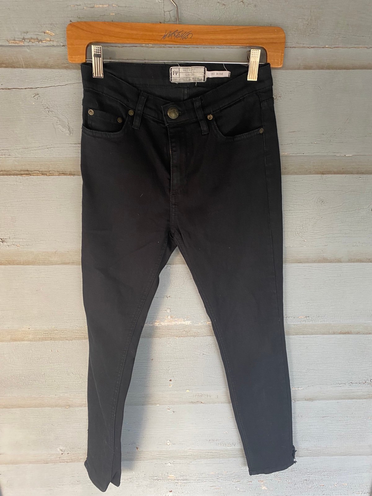 the Lowest price Free People Hi Rise Jean  size 25 fguT