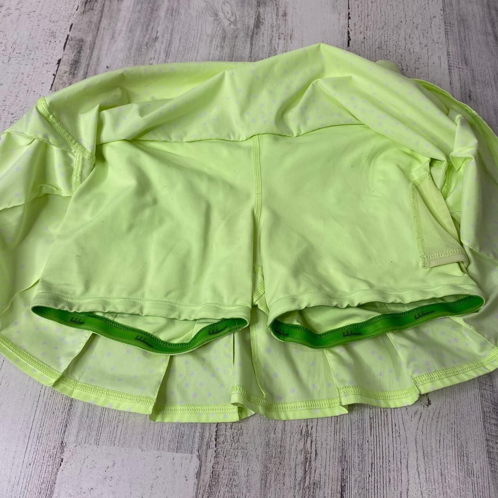 Authentic Lululemon Pace Setter Skirt Skorts neon Faded Zap Green /yellow Polka Dot ldACHtgWQ US Sale