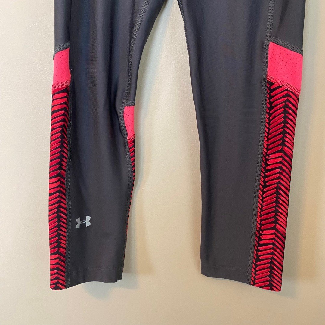 Latest  Under Armour Compression Cropped Leggings size extra small gkY89dWPZ High Quaity