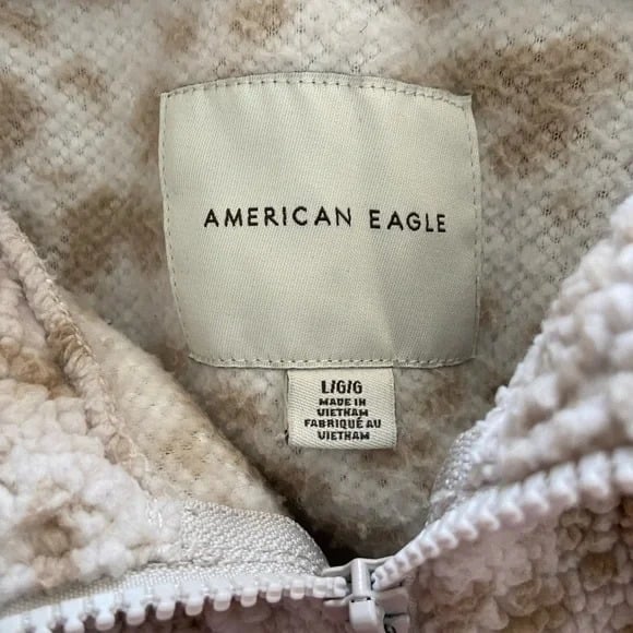 good price AMERICAN EAGLE •Women’s Sherpa Cream/Tan Printed Quarter Zip Pullover Size Large Pg7BdpEbg Zero Profit 