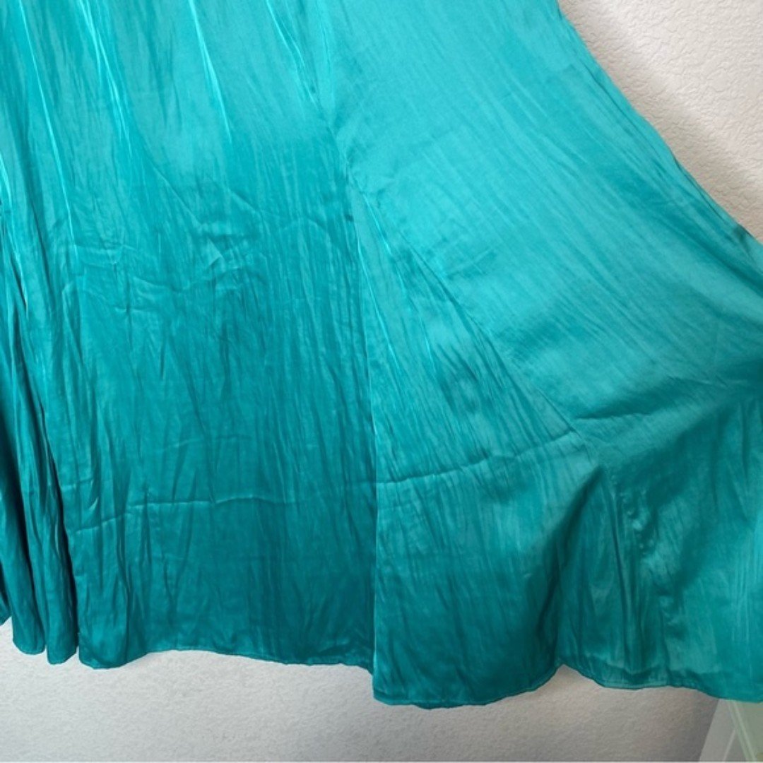 Beautiful NWT! Chico´s Women Maxi Skirt 0.5 Size 6 Dark Aqua Satin Pleated Lightweight lOMIjs61Y well sale