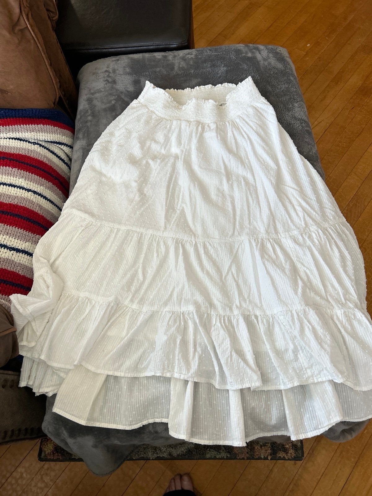 Buy lauren conrad skirt size large never worn gr0D9E2fa