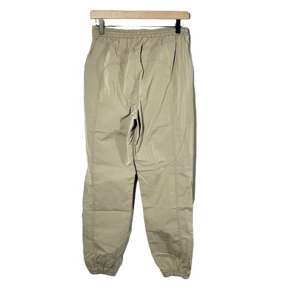 the Lowest price Lululemon Evergreen Track Pant 6 Khaki/Cafe au Lait Windproof Water-Repellent FKs8VEp9Z Online Exclusive