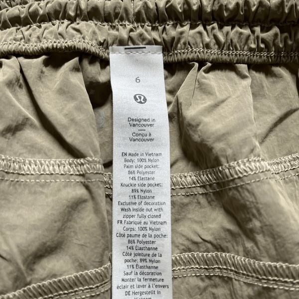 the Lowest price Lululemon Evergreen Track Pant 6 Khaki/Cafe au Lait Windproof Water-Repellent FKs8VEp9Z Online Exclusive
