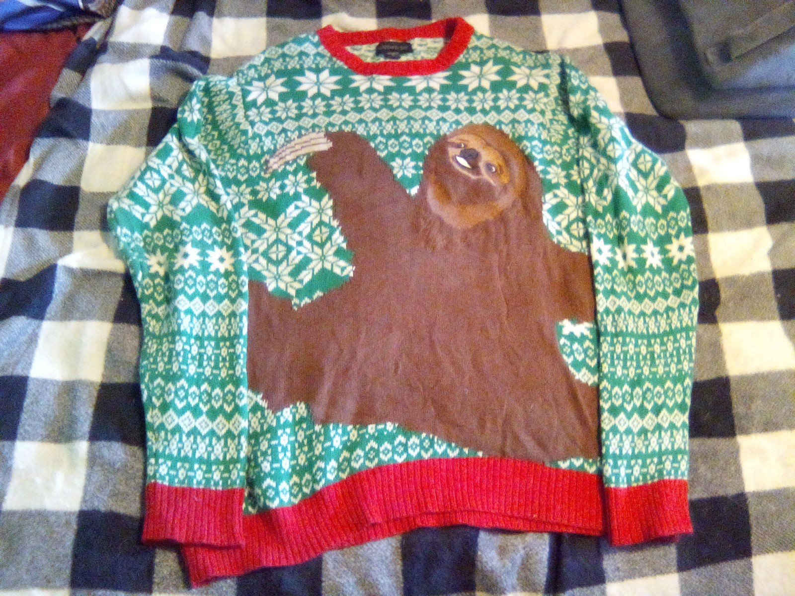 Personality Sloth Ugly Christmas Sweater Size Large N2g