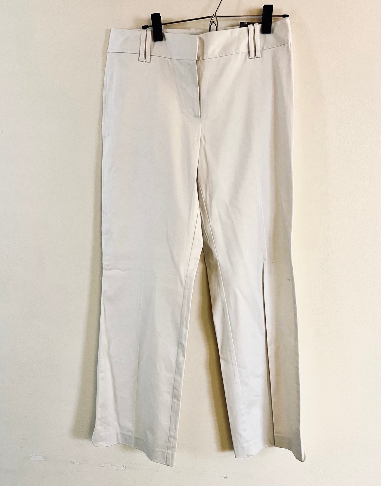 large discount Ann Taylor Gramercy Fit Ivory Chinos sz 