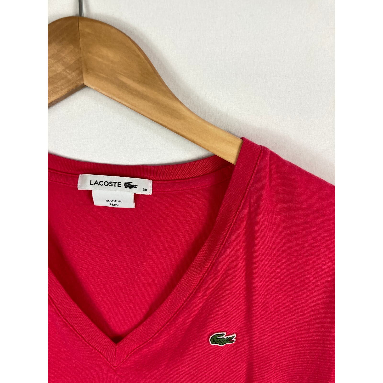 Exclusive Lacoste Pink V Neck Tshirt Size 38/Medium OB7LNvlbh no tax
