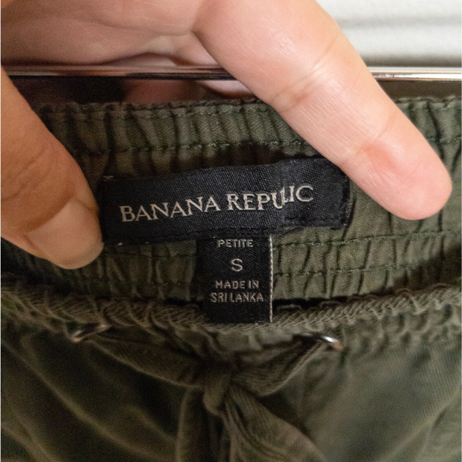 Special offer  BANANA REPUBLIC Camo Green Petite Straight-Fit Ankle Pull-On Pant Women´s Small KJslgl2Pt Online Shop