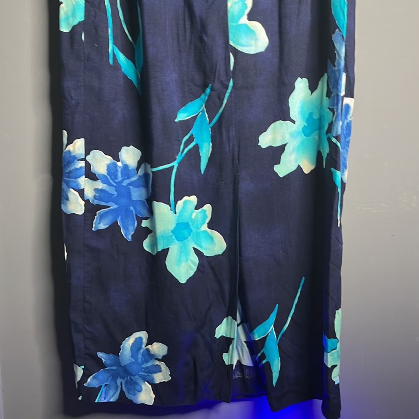 High quality Vintage Stonebridge Blue Floral Long Wrap Skirt Size 10 JIrkw0LPE for sale
