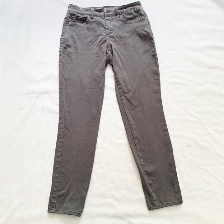 Factory Direct  NYDJ grey AMI skinny legging pants - 4 