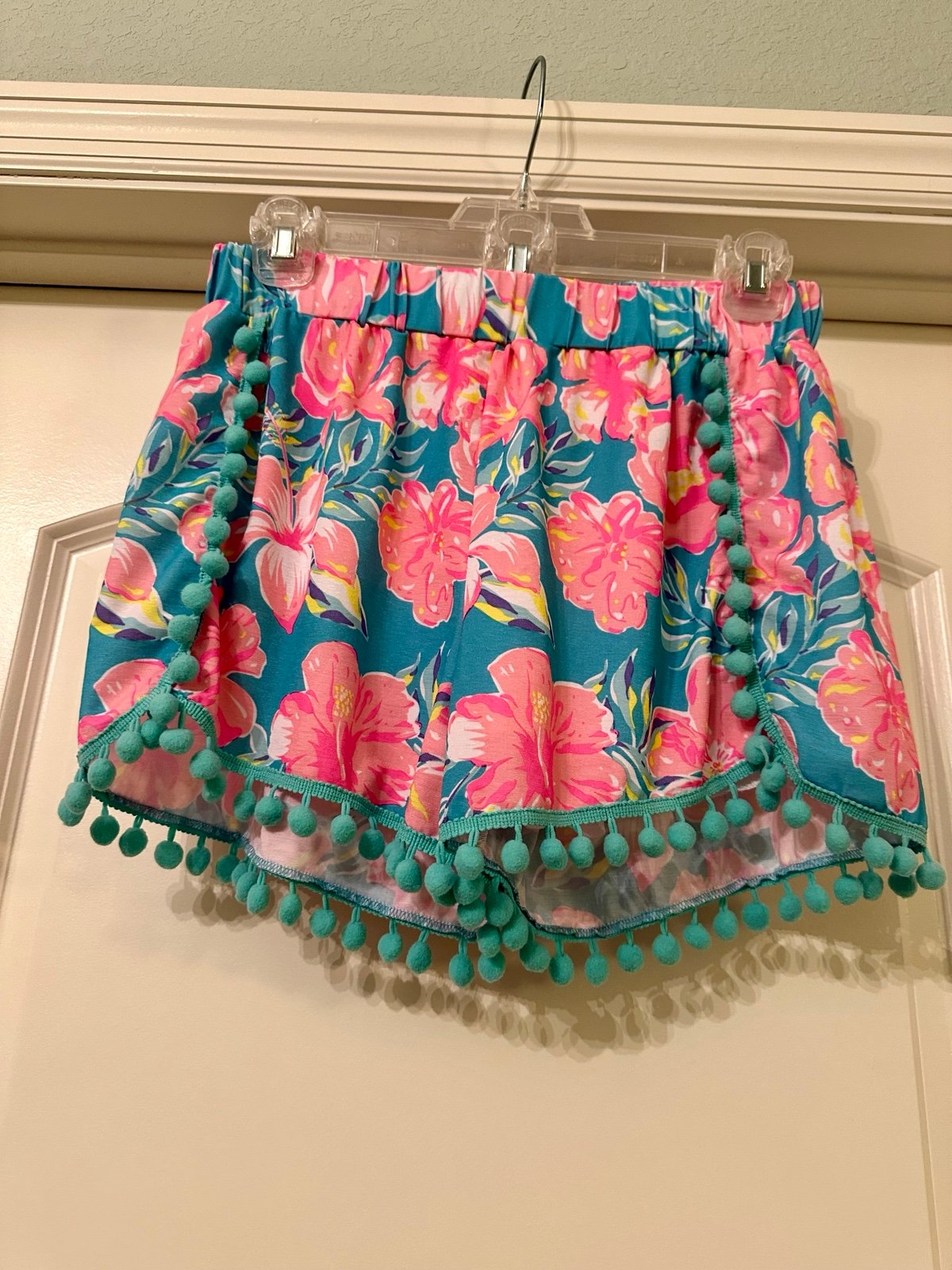 Buy Simply Southern - Floral Pom Pom Shorts - Brand New Condition! GtnNF47JU Hot Sale
