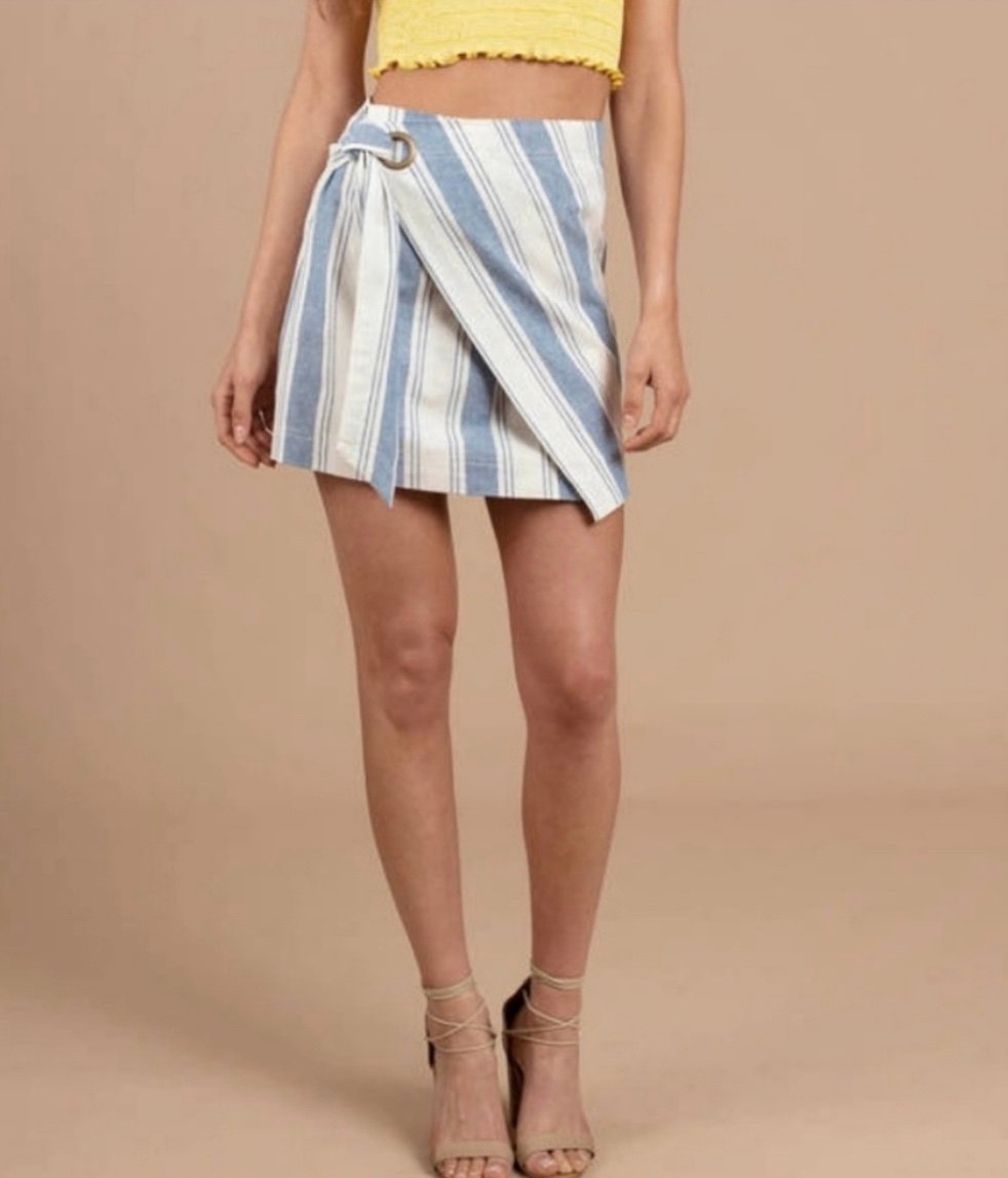 Elegant Free People Skirt Size 6 Tuscan Tie Mini skirt 