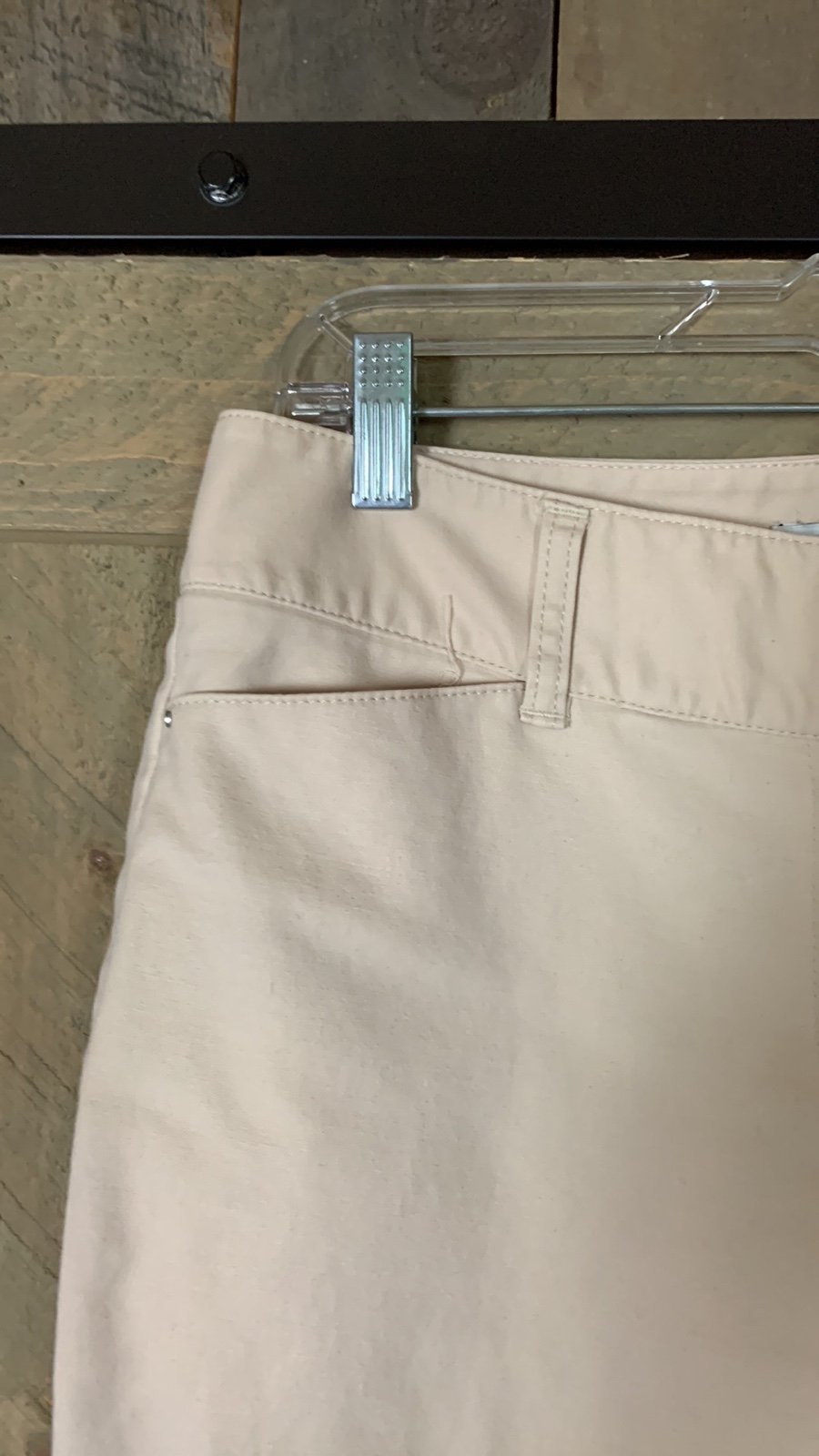 cheapest place to buy  White House Black Market cropped pants light khaki color  Size 8 MbsC9UvGe online store