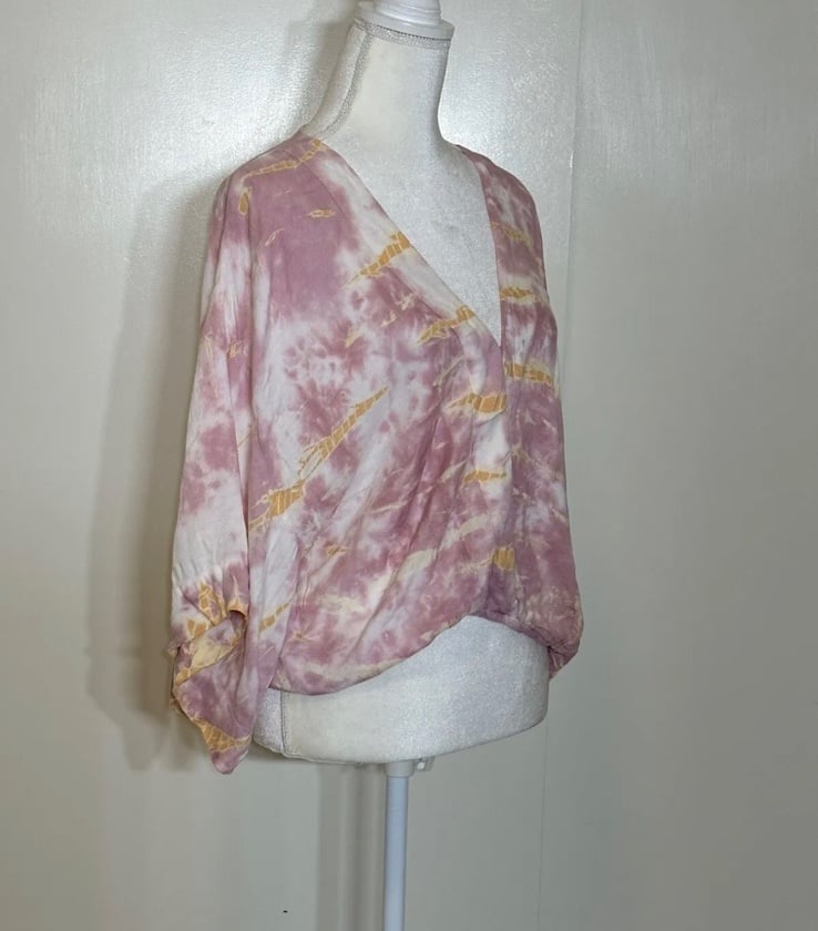 Beautiful Women’s Young Fabulous & Broke Crop Top Size M Tie Dye Deep V Neck Wide Sleeve jyM2cMCXI Everyday Low Prices