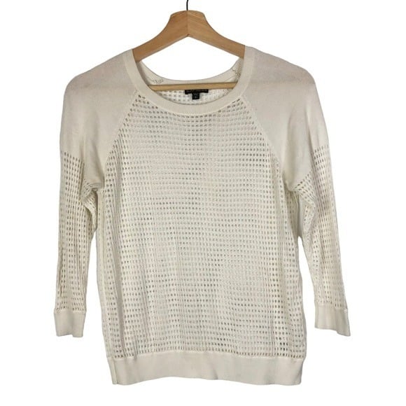 Personality Express White Open Knit 3/4 Sleeve Knit Top