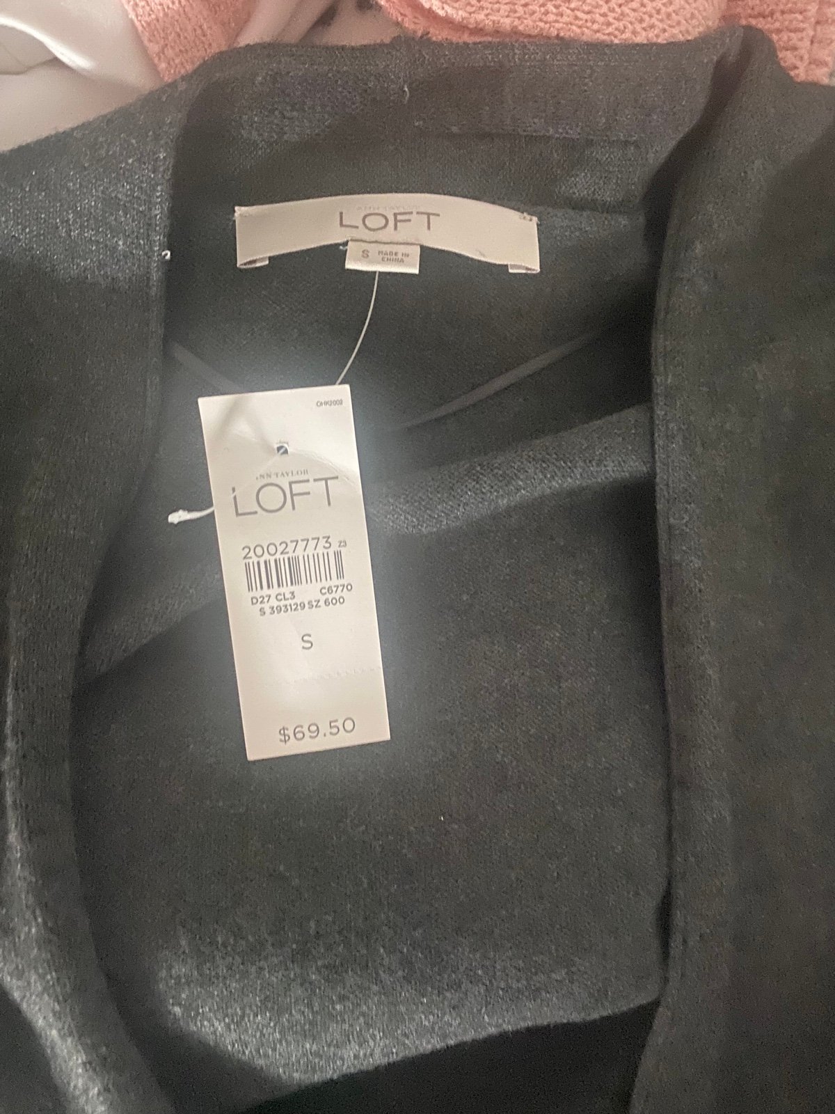 Factory Direct  Women’s NWT sweater LOFT size small gra