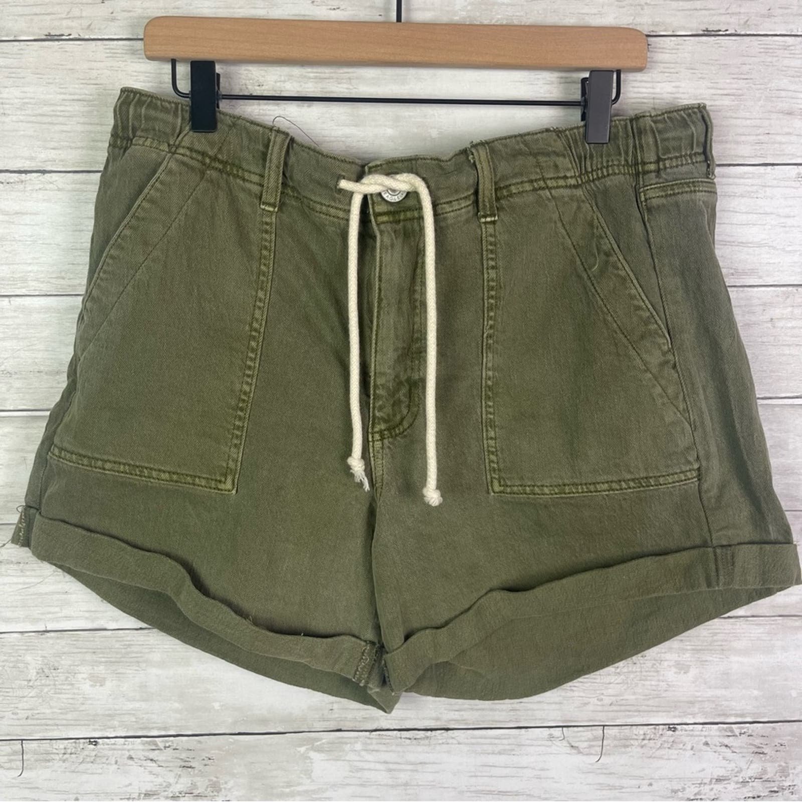 Latest  American Eagle Tomgirl Short Green FNMf4bHYN Outlet Store