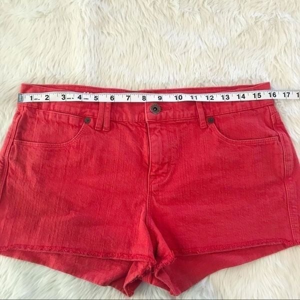 Fashion MADEWELL Red Denim Cutoff Shorts Frayed Distressed Cutoffs Daisy Dukes Size 29 ooPM7zUpw Online Exclusive