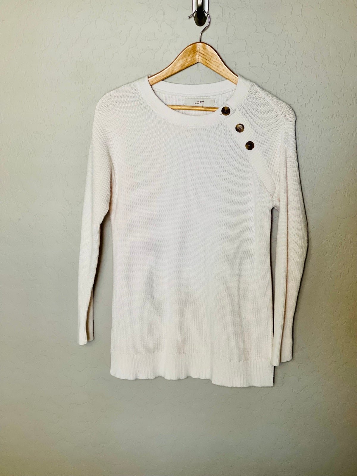 Buy Loft long sleeve 3 button shoulder ivory sweater - XS Hk6Hdxdjr Novel 
