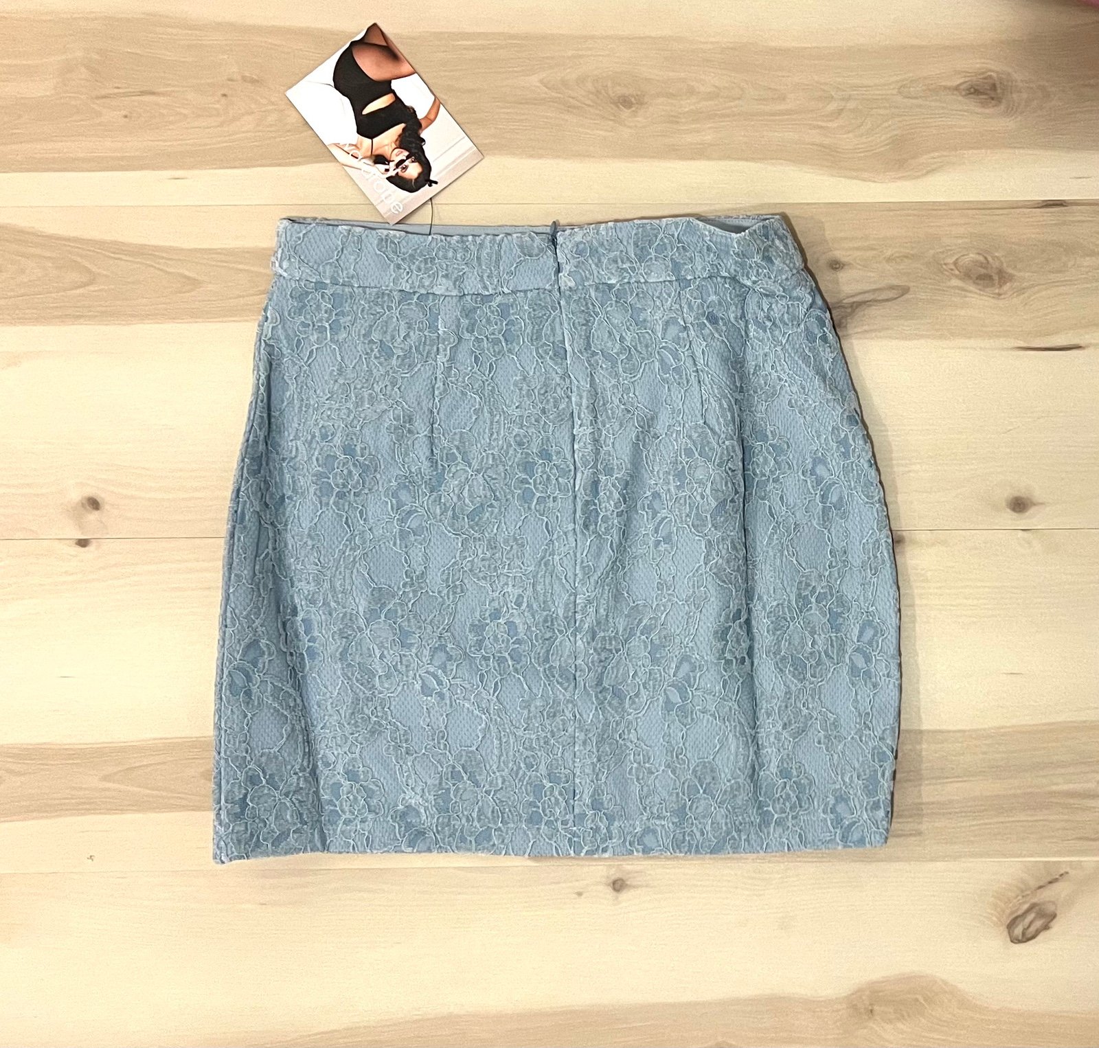 Buy Naked Wardrobe NWT Women Blue Velvet Floral Lace Mini Skirt Size Small fFctBZnXo Online Exclusive