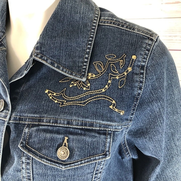 Stylish Gloria Vanderbilt Womens Denim Blue Jean Jacket Size M Embroidered Embroidered NZdLaRMoB on sale
