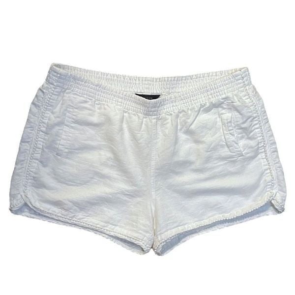 Factory Direct  Womens JCrew White shorts size Large p9