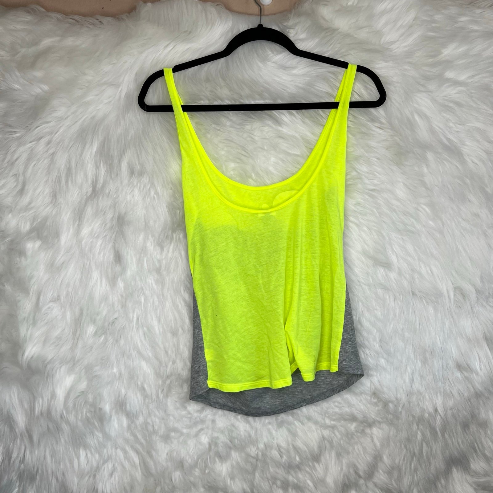 Nice PINK Victorias Secret Neon Yellow Tank Top Size XS Mr3f0oil3 Fashion